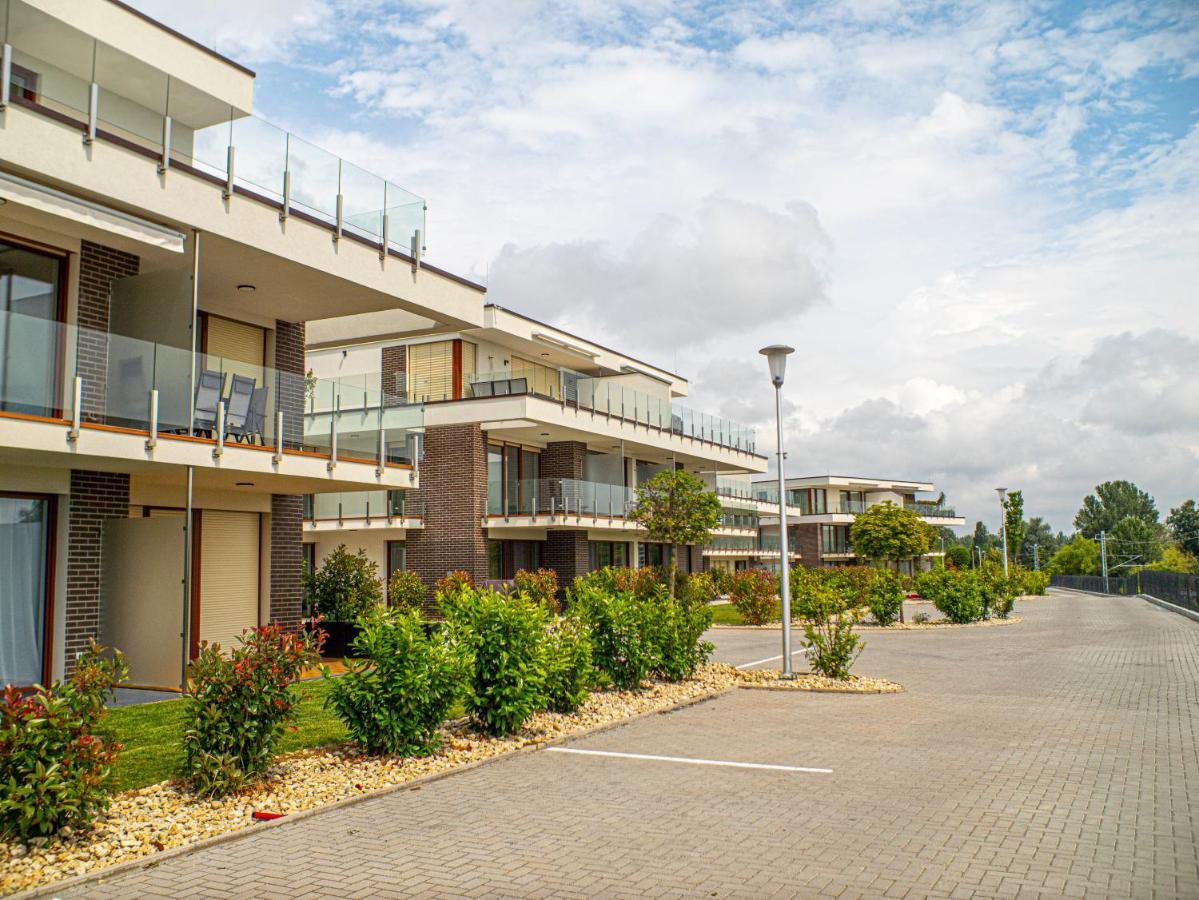 Panorama Superior Apartments - Pool, Garden, Parking Balatonalmádi Eksteriør bilde